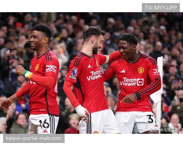 布伦特福德2-2狼队，伯恩茅斯2-2曼联，争四平局密集出现